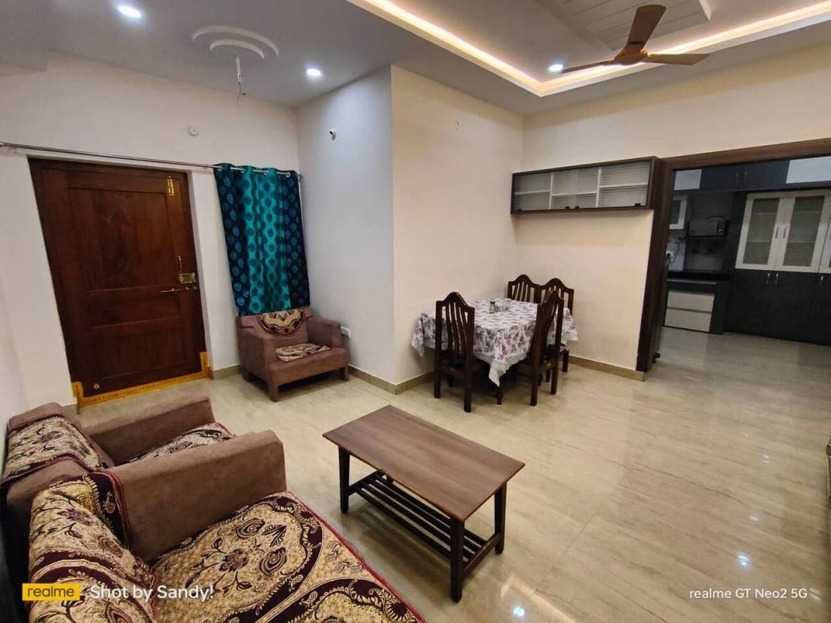 Main property image